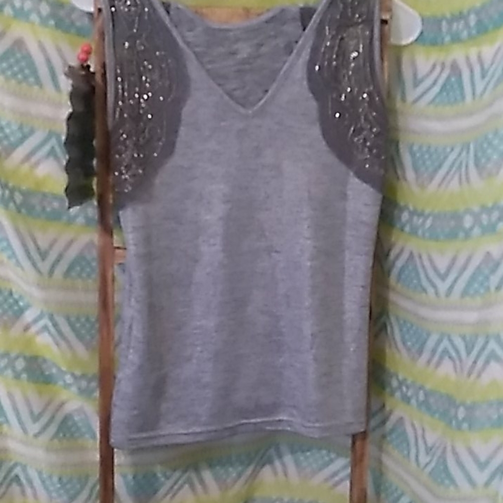 Womens v-neck tank
